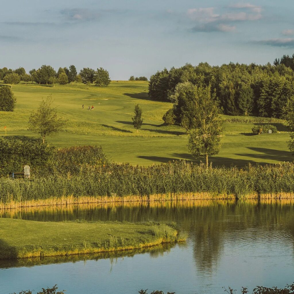 Reiters Reserve Supreme Golfplatz Burgenland mit 18 Löchern wird gespielt. 